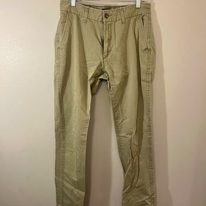 Gap Tapered Khaki Pants - Green, 32/34